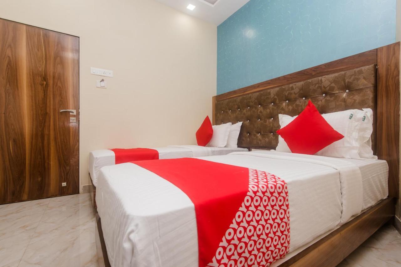 מומביי Hotel O Greenforest Near Airport Road Metro Station מראה חיצוני תמונה